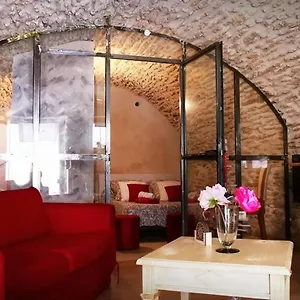 D De Charme Avec Plein D Authenticite Du 13 Eme Siecle Châteauneuf-du-Pape